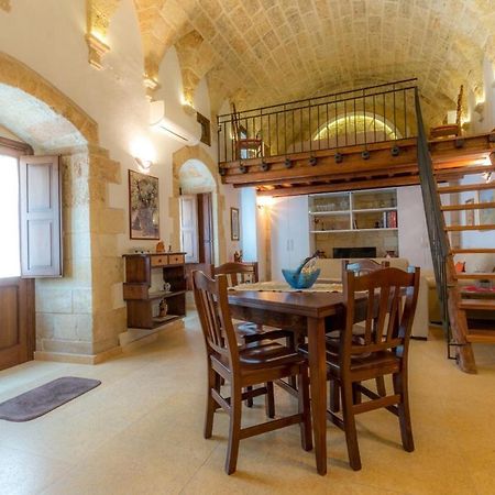San Domenico Suite Martano Dış mekan fotoğraf